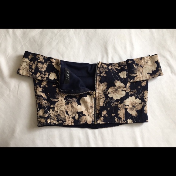FLORAL OFF THE SHOULDER CROP TOP ANGL CLOTHING - Picture 3 of 7
